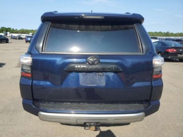 Toyota 2022 Toyota 4-Runner SR5 Premium 2022 4.0l 4.0 Benzyna 270KM, zdjęcie 2