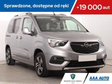 Opel Combo E Kombivan 1.5 Diesel 131KM 2018 Opel Combo 1.5 CDTI, Salon Polska, Navi, Klima