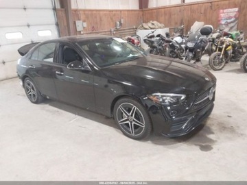 Mercedes Klasa C W206 2023 Mercedes-Benz Klasa C 2023 MERCEDES-BENZ C 300 4MATIC 2.0 Benzyna 255KM, zdjęcie 1