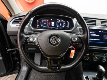 Volkswagen Tiguan II SUV 2.0 TDI 150KM 2020 VOLKSWAGEN Tiguan 2.0 TDI SCR Active DSG Suv 150KM 2020, zdjęcie 10