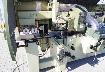 ЧЕТЫРЕХСТОРОННИЙ СТРОГАЛЬНЫЙ СТАНОК SCM + универсальный шпиндель