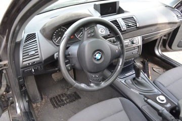 BMW 1 E87 / E81 KONZOLA DESKA ROZDĚLOVAČE KOKPIT EVROPA ULOŽENÍ SPOLUJEZDCE