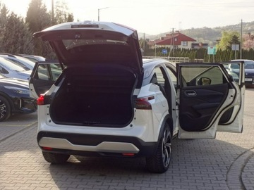 Nissan Qashqai III Crossover 1.3 DIG-T MHEV 158KM 2022 Nissan Qashqai Tekna + Navi Panorama Full, zdjęcie 13