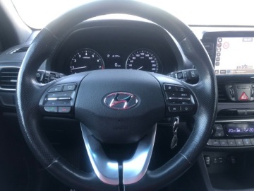 Hyundai i30 III Wagon 1.4 T-GDi 140KM 2018 HYUNDAI i30 1.4 T-GDI AUTOMAT LEDY ALU KAMERA NAVI GRZANE FOTELE KIEROWNICA, zdjęcie 18