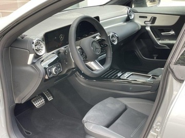 Mercedes CLA C118/X118 Shooting Brake Facelifting 2.0 250 224KM 2025 CLA 250 4-Matic AMG Line Shooting Brake 2.0 (224KM) 2025, zdjęcie 7