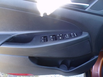 Hyundai Tucson III SUV 1.6 GDI 132KM 2017 HYUNDAI TUCSON 1.6 BENZ LED ALU ZAMIANA, zdjęcie 12