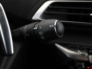 Peugeot 5008 II Crossover 2.0 BlueHDI 180KM 2019 Peugeot 5008 7 os. automat full LED navi panorama, zdjęcie 32