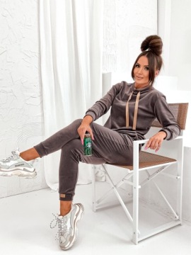 ЖЕНСКИЙ ВЕЛЮРОВЫЙ СПОРТИВНЫЙ КОСТЮМ ELISE ГРАФИТ, РАЗМЕР XL