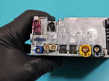 НАВИГАЦИОННЫЙ СЧИТЫВАТЕЛЬ SKODA SUPERB III 565035021B