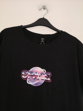 ROMWE czarny t-shirt z nadrukiem kosmosu L