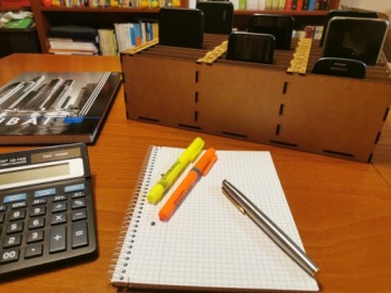 КЛАССНАЯ КОРОБКА ДЛЯ ТЕЛЕФОНА С ОТДЕЛЕНИЯМИ, КОРОБКА ДЛЯ ТЕЛЕФОНА, ОРГАНАЙЗЕР