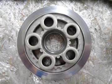 TRIUMPH DAYTONA 675 зацепился за корзину 06-12