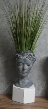 Doniczka głowa.Duża z podestem.Szary-kamienny