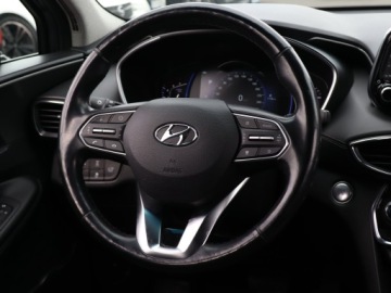 Hyundai Santa Fe IV SUV 2.0 CRDi 185KM 2020 Hyundai Santa Fe 2.0 CRDi, Salon Polska, zdjęcie 15