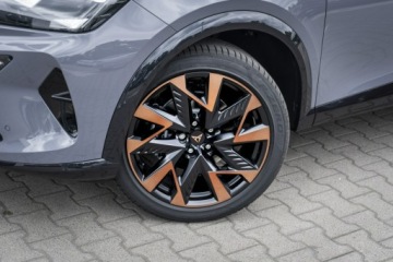 Cupra Formentor Crossover 1.5 TSI 150KM 2026 Cupra Formentor 1.5 e-TSI 150 KM DSG - Dostępny, zdjęcie 3