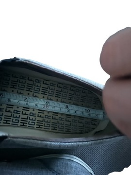 КОМФОРТНЫЕ КРОССОВКИ TOMMY HILFIGER, размер 43