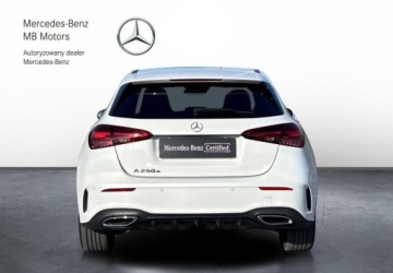 Mercedes Klasa A W177/V177 Hatchback Plug-In Facelifting 1.3 250e 218KM 2023 Mercedes-Benz Klasa A SalonPL A250e AMG LINE LED Hybryda Plug-In FV VAT23, zdjęcie 3