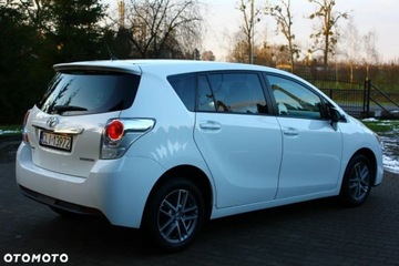 Toyota Verso Minivan Facelifting 1.6 D-4D 112KM 2015 Toyota Verso Toyota Verso 1.6 D-4D 7-Sitzer StartStop Skyview Edition 1.6, zdjęcie 19
