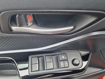 Toyota C-HR I Crossover Facelifting 1.8 Hybrid 122KM 2020 Toyota C-HR 1.8 Hybrid Style Toyota C-HR 1.8 Hybri, zdjęcie 19