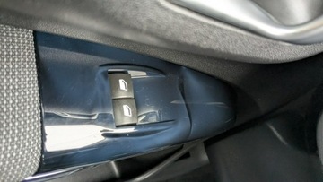 Citroen C4 Cactus Crossover 1.2 PureTech 82KM 2017 Citroen C4 Cactus 1.2i 82PS OPŁACONY Bezwypadkowy, zdjęcie 29