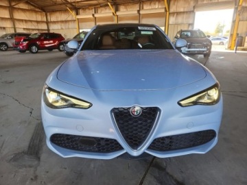 Alfa Romeo Giulia II 2022 Alfa Romeo Giulia 2022r., Super, 2.0L, od ubezpieczalni 2.0 Benzyna 284KM, zdjęcie 1