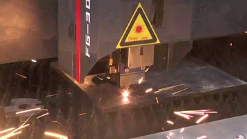 ЛАЗЕРНЫЙ РЕЗАК FIBER 3015 3000 Вт RAYCUS АВТОФОКУС CYPCUT PL