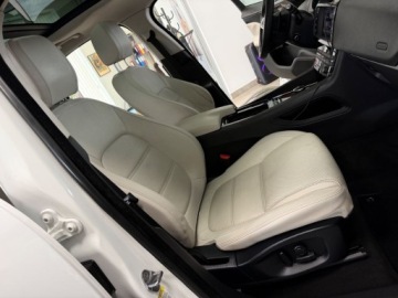 Jaguar F-Pace SUV 2.0 iD4 240KM 2018 Jaguar F-Pace 2.0 Diesel 241KM, zdjęcie 36