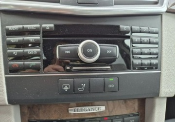 Mercedes Klasa E W212 Limuzyna 200 CDI BlueEFFICIENCY 136KM 2011 Mercedes-Benz Klasa E Zadbany Super stanNavi 2.1 Diesel 136KM, zdjęcie 28