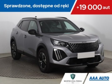 Peugeot 2008 II SUV Facelifting 1.2 PureTech 130KM 2024 Peugeot 2008 1.2 PureTech, Salon Polska
