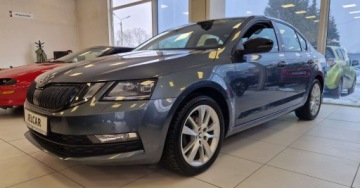 Skoda Octavia III Liftback Facelifting 1.5 TSI ACT 150KM 2019 Skoda Octavia 1.5 TSI 150KM Salon PL Style 1.5 Benzyna 150KM, zdjęcie 2