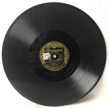 Jimmy Durante with orch. Dusk in Upper Sandusky / The Darktown Strutters' B