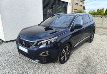 Peugeot 5008 II Crossover 1.2 PureTech 130KM 2018 Peugeot 5008 Peugeot 5008 1.2 Benzyna 130KM