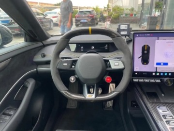 Xiaomi SU7 2025 Xiaomi SU7 2025 1550 Elektryczny 1550KM, zdjęcie 10