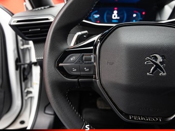 Peugeot 2008 II SUV 1.2 PureTech 130KM 2023 Peugeot 2008 1.2 PureTech Allure Pack S&amp;S EAT8 Suv 130KM 2023, zdjęcie 12