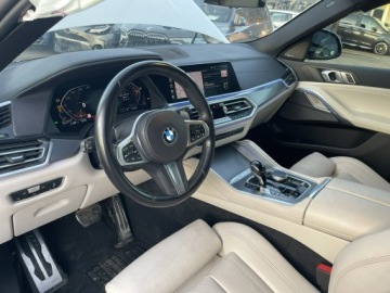 BMW X6 G06 SUV 3.0 30d 286KM 2022 BMW X6 Mpakiet Xdrive Skóra Pamięć Kamery360, zdjęcie 4
