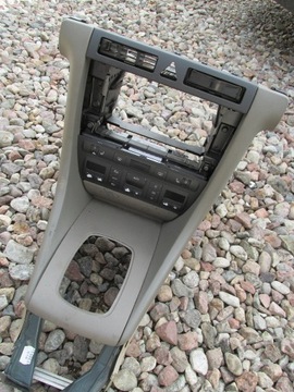 ЦЕНТРАЛЬНЫЙ ТУННЕЛЬ 2-DIN AUDI A6 C5