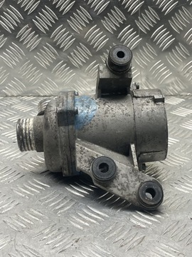 BMW E87 E90 N43 1.6 2.0 ČERPADLO VODY 7586928