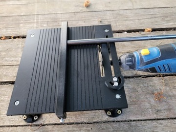 Mocowanie jako piła stołowa do Aldi WWCRT-12-18