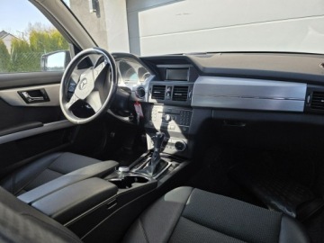 Mercedes GLK Off-roader 2.1 220 CDI BlueEFFICIENCY 170KM 2010 Mercedes GLK 220 niski przebieg / ładny stan, zdjęcie 4