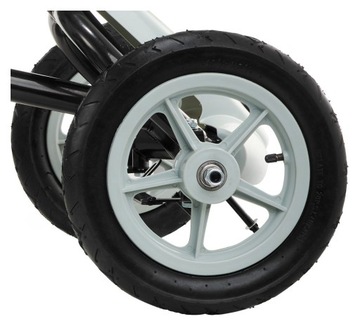 Педальный картинг для детей до 50 кг. Безопасная езда с ручным тормозом.