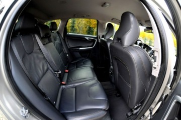 Volvo XC60 I SUV Facelifting 2.0 D4 DRIVE-E 181KM 2013 Volvo XC 60 LiFT 2,0 D4 Ledy Digital Navi Radar, zdjęcie 17