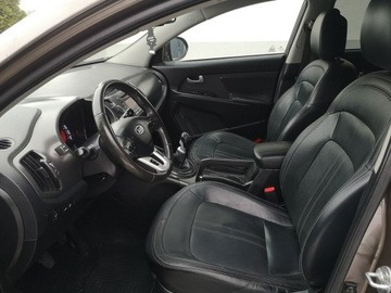 Kia Sportage III SUV 1.7 CRDi 116KM 2011 Kia Sportage 1,7 CRDI 116KM Klima tronik Skóra, zdjęcie 16
