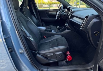 Volvo XC40 Crossover 2.0 D3 150KM 2020 Volvo XC 40 2,0 D3 R-Design FullLed El.Klapa Grz.Fotele Skora Serwis Gwara, zdjęcie 24