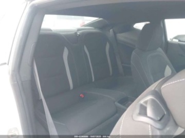 Chevrolet Camaro VI Coupe 3.6 335KM 2019 Chevrolet Camaro 1LT 2019 3.6 Benzyna 335KM, zdjęcie 12