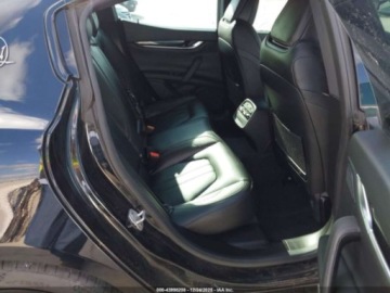 Maserati Ghibli III 2019 Maserati Ghibli S Gransport 2019 3.0 Benzyna 424KM, zdjęcie 13