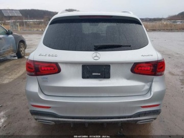 Mercedes GLC C253 2020 Mercedes-Benz GLC 300 4Matic 2020 2.0 Benzyna 255KM, zdjęcie 4