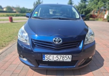 Toyota Verso Minivan 1.8 Valvematic 147KM 2010 Toyota Verso 148 Tys km 1.8 Benzyna 147KM, zdjęcie 4