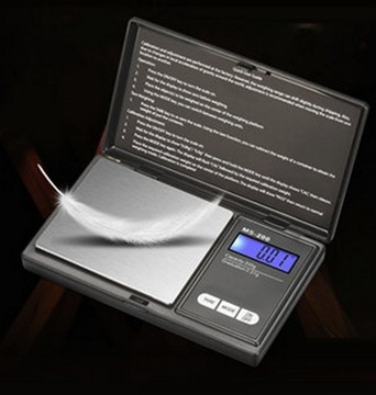 ЮВЕЛИРНЫЕ ВЕСЫ ТОЧНОСТЬ ЭЛЕКТРОННЫЕ КАРМАННЫЕ ТОЧНОСТЬ 200G/0,01G