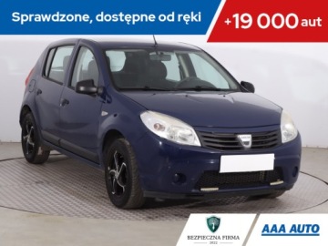 Dacia Sandero I 2009 Dacia Sandero 1.2 16V, HAK, Klima