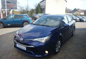 Toyota Avensis III Sedan Facelifting 2015 1.8 Valvematic 147KM 2017 Toyota Avensis Toyota Avensis 1.8 Active 1.8 Benzyna 147KM, zdjęcie 1